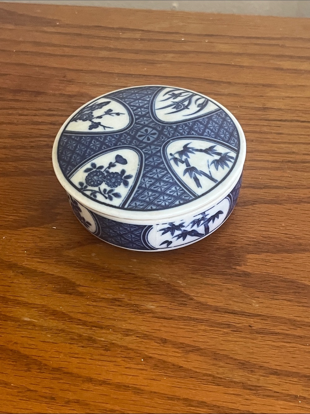 Blue and White Porcelain Decorative Trinket Box - Brand